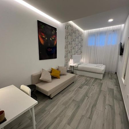 Habitacion Paris Style Madrid Eksteriør bilde